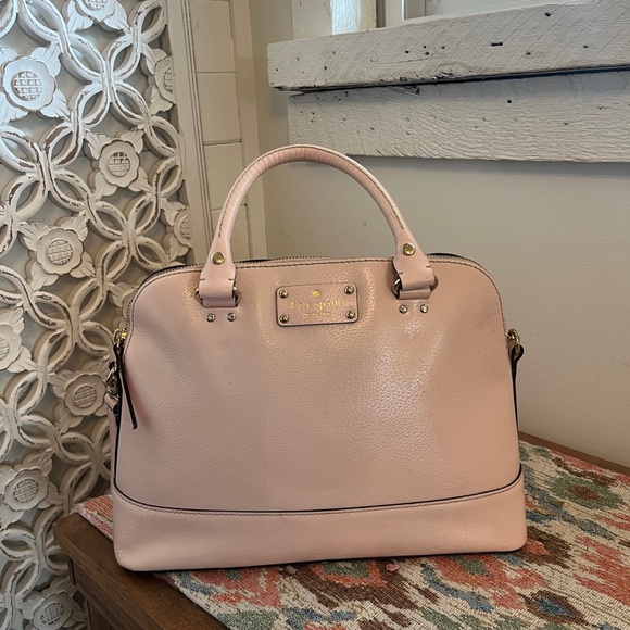 Kate Spade Pink Crossbody Bag with Gold Hardware - Picture 2 of 6